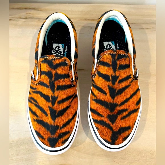 Vans Shoes - New slip on Vans